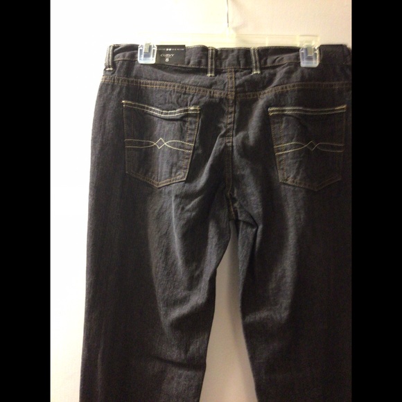 🌟 Studio59 Mid-rise Curvy Jeans - Picture 3 of 5